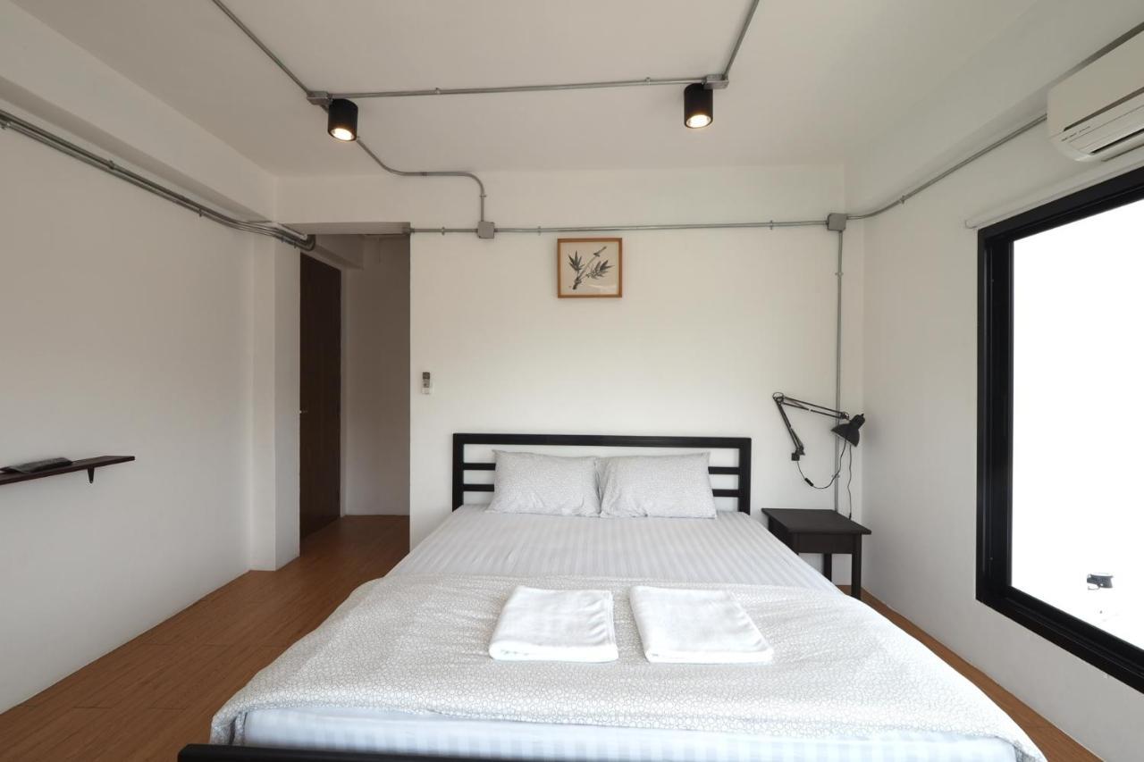 Labkoff Cafe And Hostel 칸차나부리 외부 사진