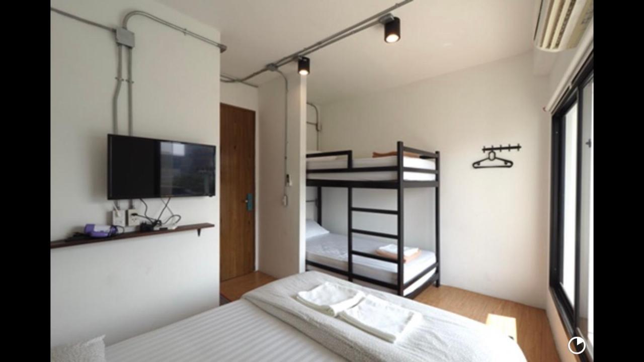 Labkoff Cafe And Hostel 칸차나부리 외부 사진