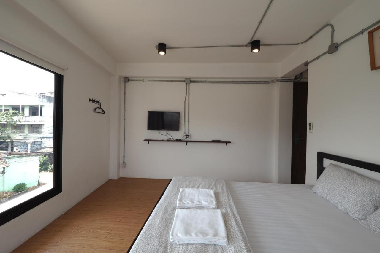 Labkoff Cafe And Hostel 칸차나부리 외부 사진